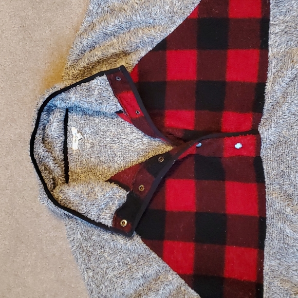 Maurices sherpa pullover size 2X. Buffalo plaid & gray - Picture 10 of 10